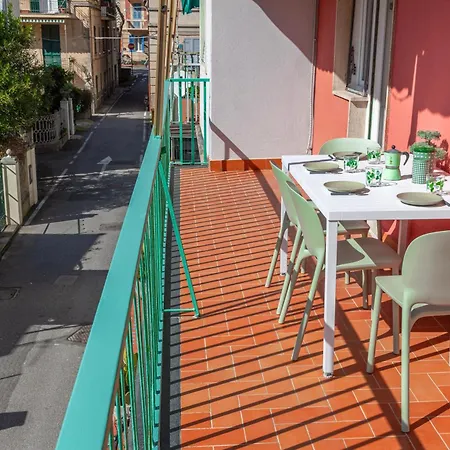 Serena House * Levanto