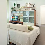 Апартаменты Serena House Леванто