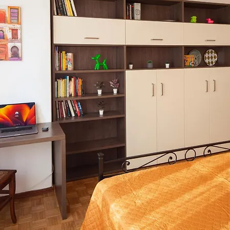 Serena Apartment *